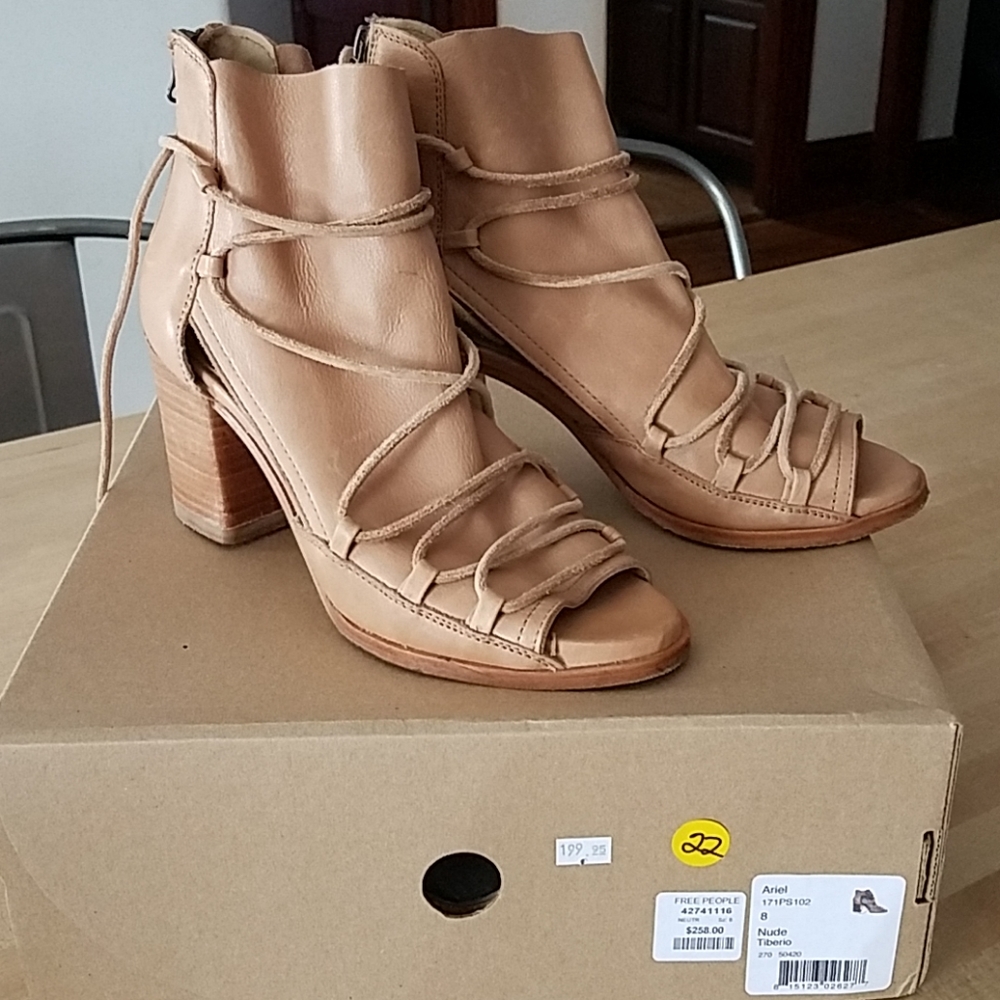 Free People Baske Ariel Leather peep toe bootie